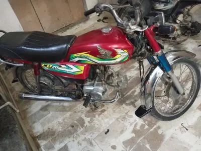 Honda CD 70 Model 2023 For Sale in Mehran Town | KarachiAds - photo 3