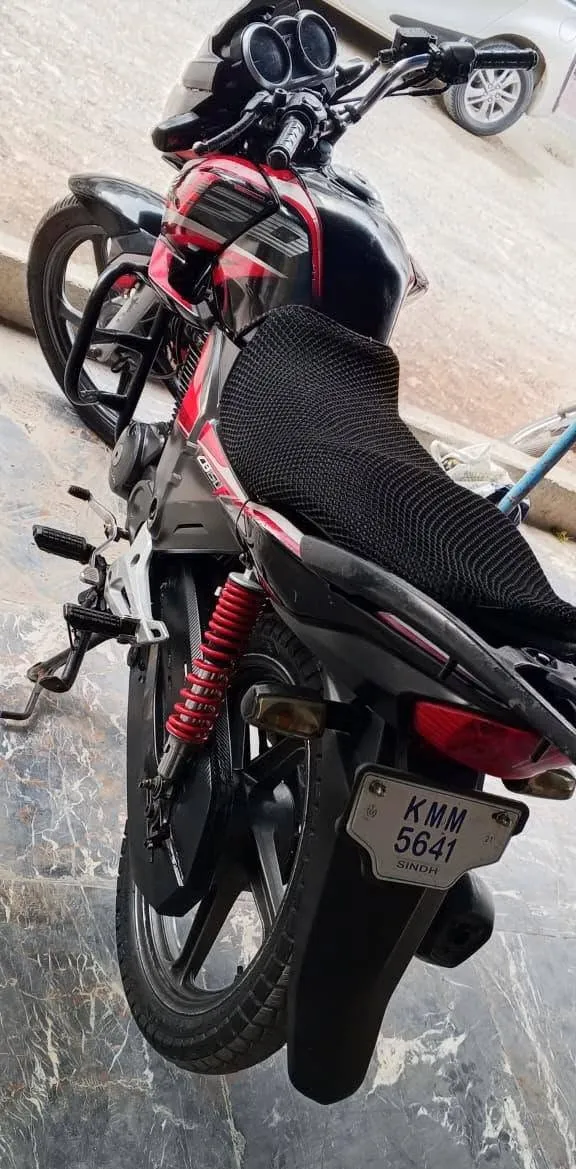 Honda CB 150F For Sale in Gulberg Town | KarachiAds - photo 5