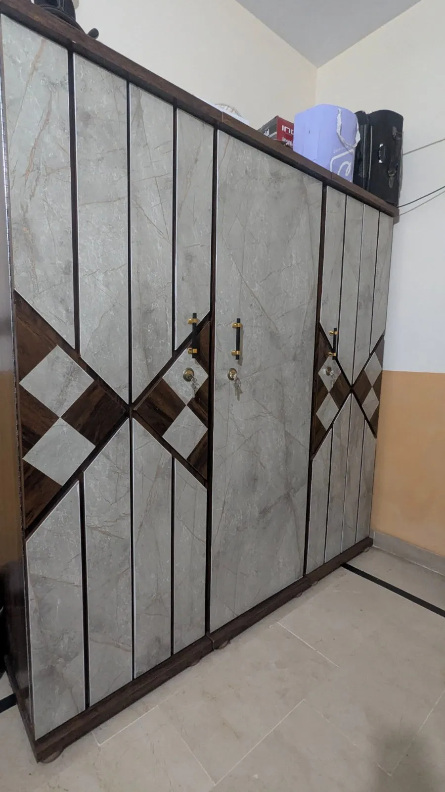 10/10 Condition new furniture For Sale in Gizri | Karachi Ads - photo 3