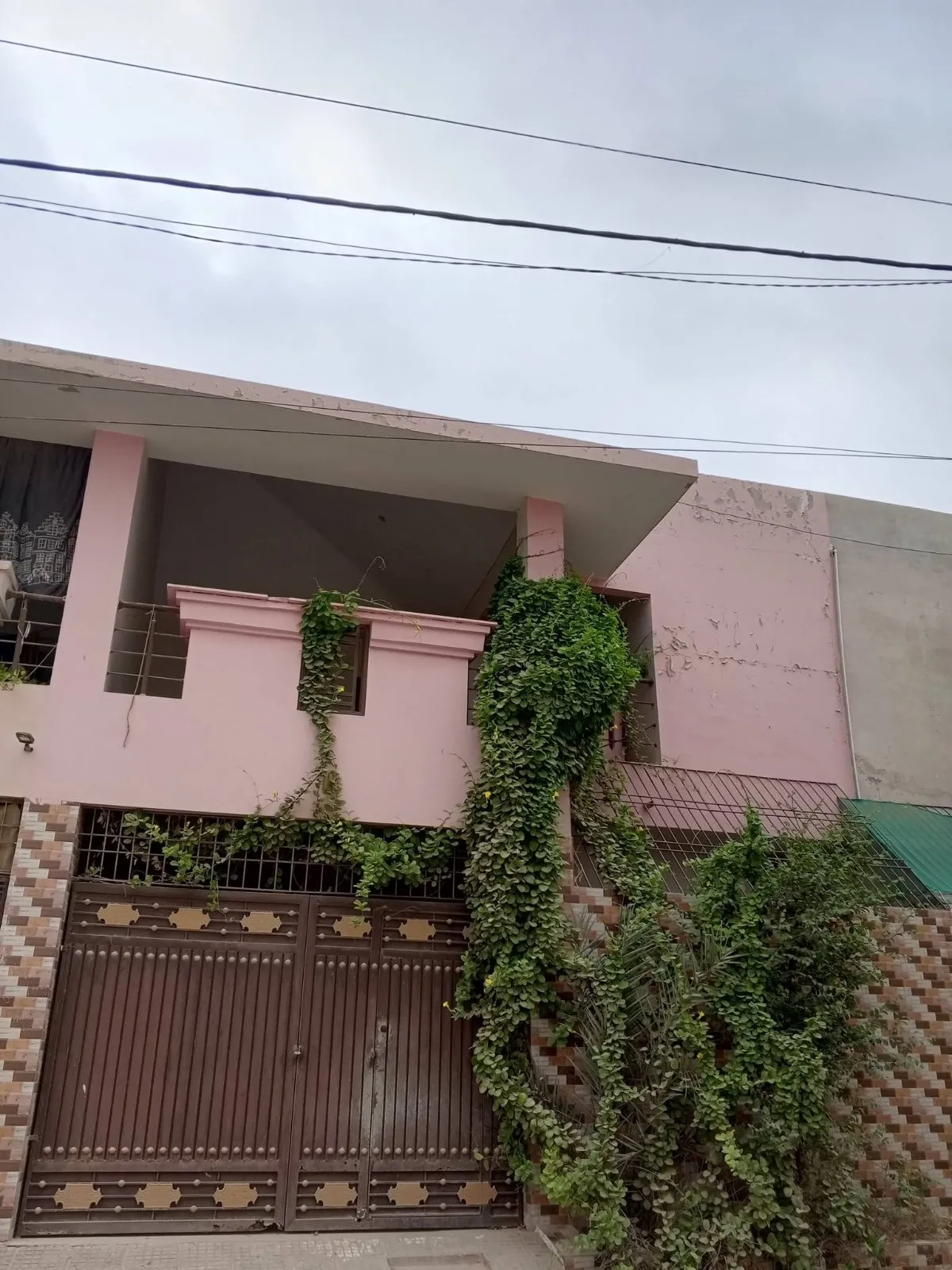 120 sq yards ground+1 (one unit) banglow available for sale - photo 2