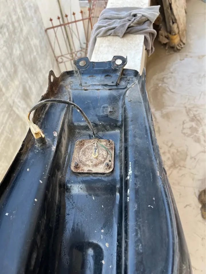 125 deluxe fuel tank with fuel guage For Sale in New Karachi | Karachi Ads - photo 3