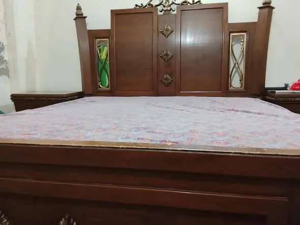 Bedroom set without mattress. - photo 1