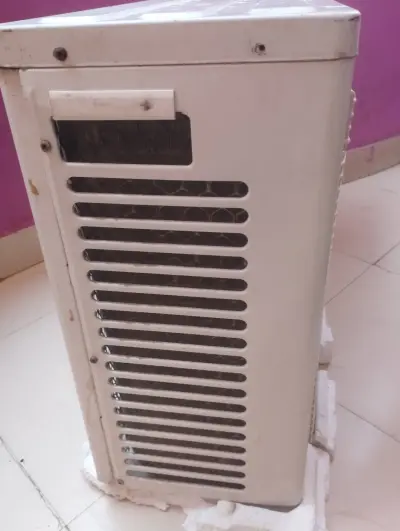 1.5 ton AC of MITSUBISHI SLIM For Sale in Gulshan-e-Iqbal, Karachi - photo 5