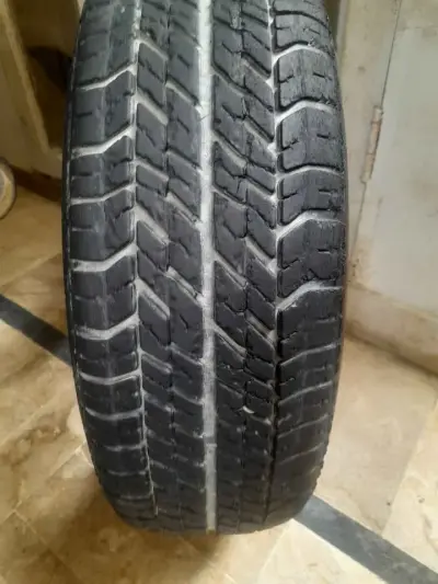 175/ 70/ 14 tyre used For Sale in Gulistan-e-Jauhar | Karachi Ads - photo 4