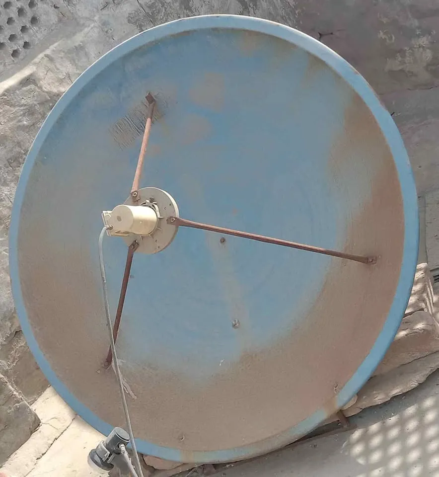 2 dish and 1 Receiver For Sale in New Karachi, Karachi - photo 1