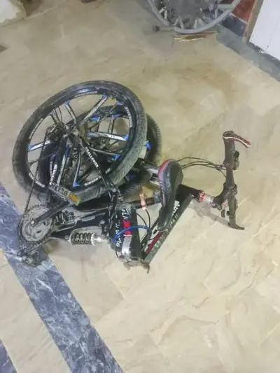 26" Folding Bicycle with Mag Rims, Disc Brakes & Dual Suspension For Sale in Gulistan-e-Jauhar Block 13 | Karachi Ads - photo 3