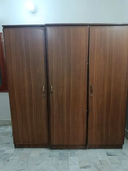 3 door wooden Cupboard For sale - photo 3