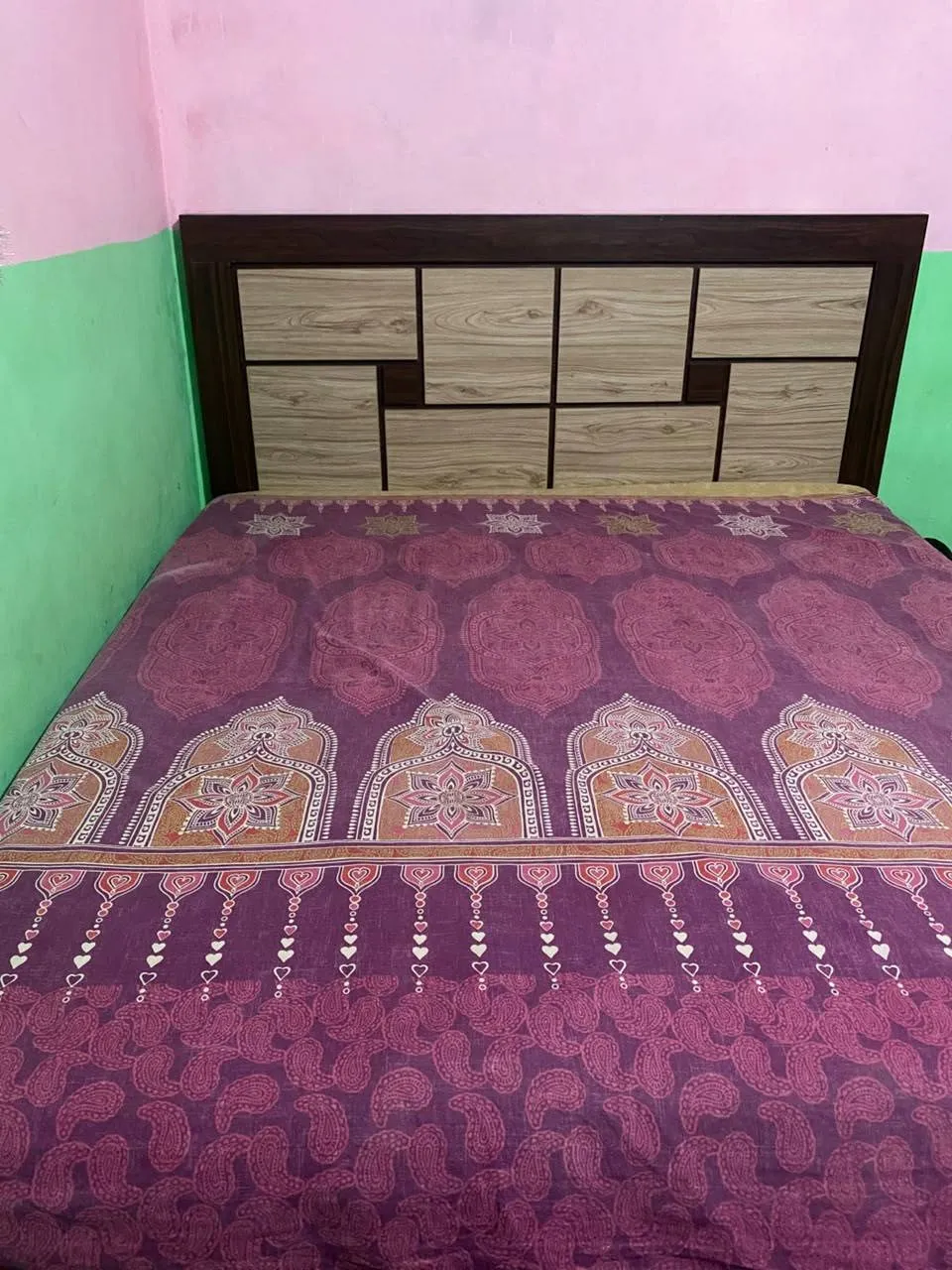 King Size Bed + 3 Door Wardrobe For Sale in Abdullah Goth, Karachi - photo 2