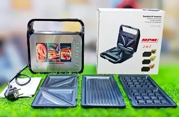 3in1 Waffle Maker, sandwich maker and grill for Sale in Gulistan-e-Jauhar, Karachi - photo 1