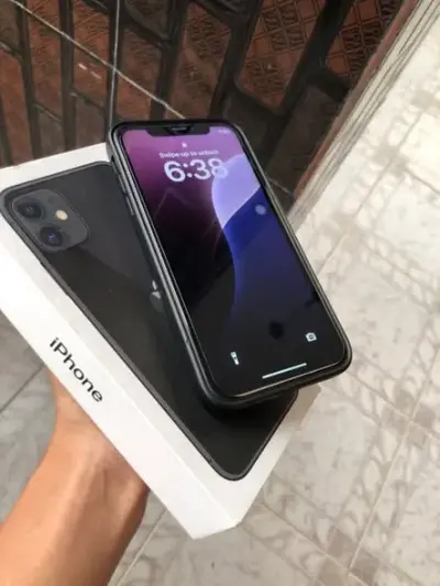 iPhone 11 For Sale in Korangi | KarachiAds - photo 4