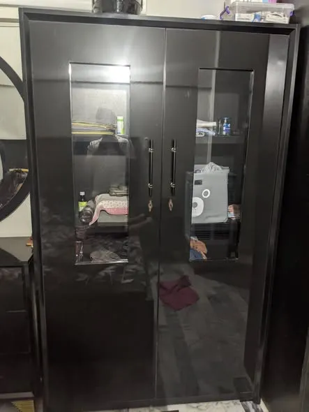 Black Bedroom Set For Sale in Federal B Area | Karachi Ads - photo 4