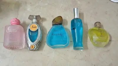 5 PERFUMES