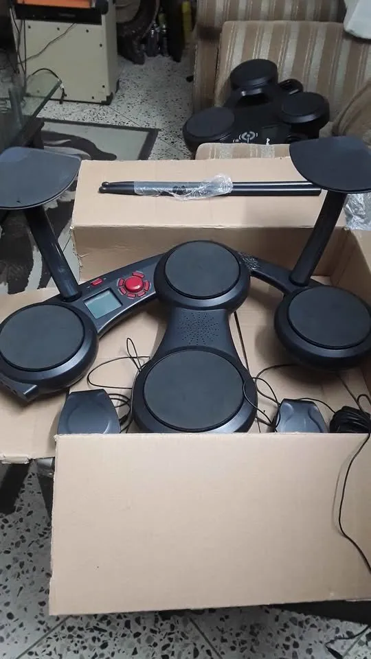 Kid's Digital Drums With All Accessories, sticks , foot Switch etc - photo 3