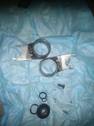 70 Bike Gair box with finger 2 For Sale in Landhi | Karachi Ads