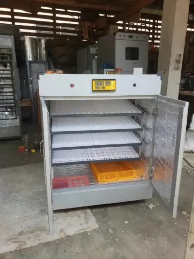 70 to 80 eggs automatic incubator For Sale in Gulistan-e-Jauhar | Karachi Ads - photo 4
