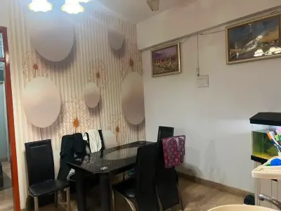 SPACIOUS 2 BED DD FLAT | FRONT FACING For Sale in Nazimabad, Karachi - photo 5