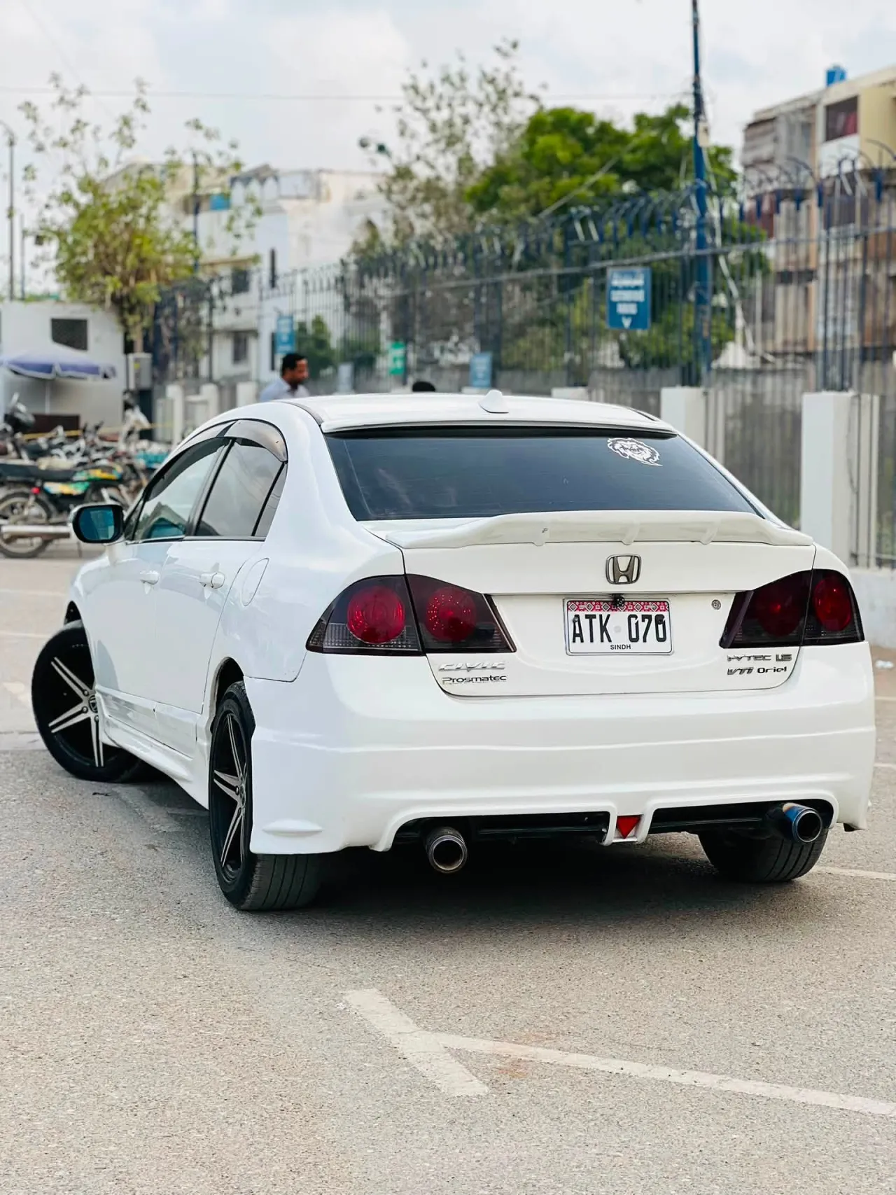 Honda Civic Reborn VTi Automatic Sunroof 2010 For Sale in Gulistan-e-Johar, Karachi - photo 8