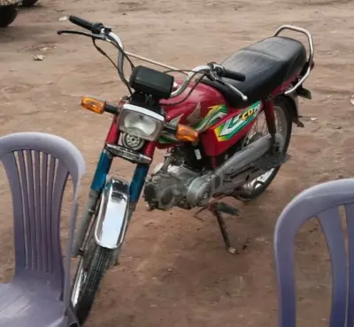 Honda CD 70 For Sale in Mehran Town | Karachi Ads