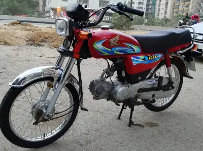 Honda CD-70 For Sale in Gulistan-e-Jauhar Block 12 | KarachiAds - photo 6