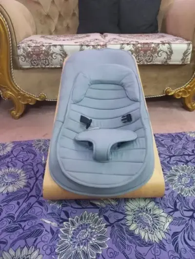 A luxurious Baby  pod / Baby bouncer - photo 3