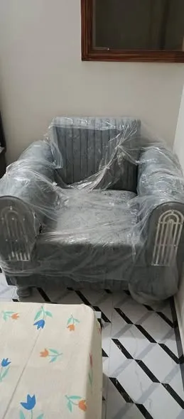 Anyone looking for 5-seater sofa - photo 2