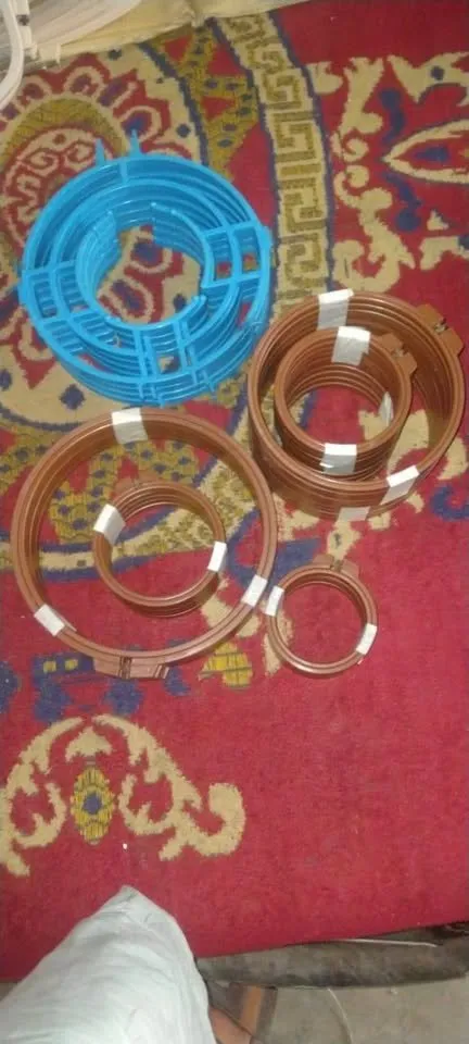 All kinds of embroidery machine and frames are available - photo 4