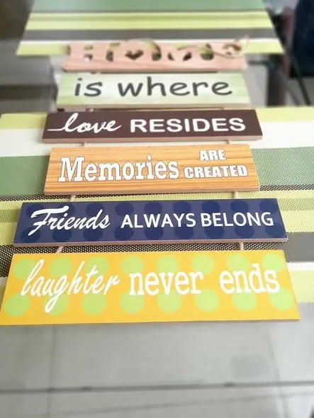 All wall hangings in throw away prices - photo 4