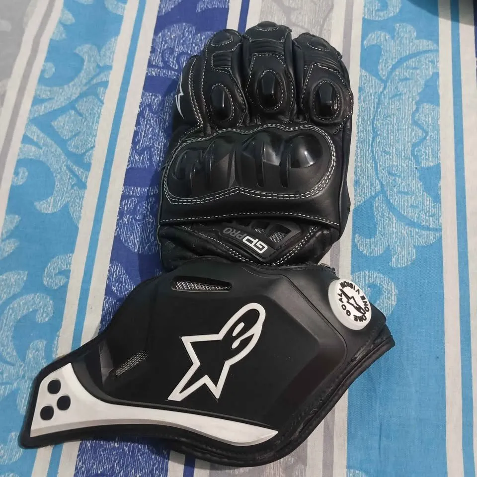 Alpinestars riding safety gloves For Sale in North Karachi | Karachi Ads - photo 4