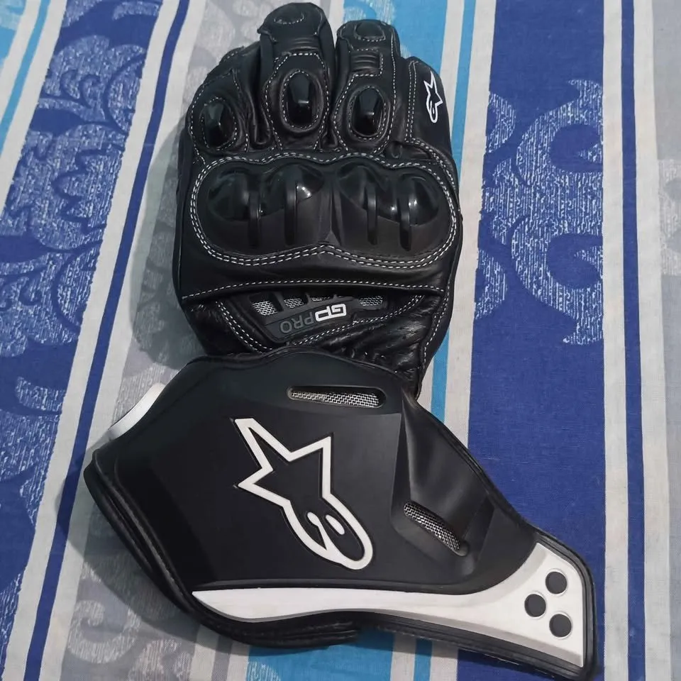 Alpinestars riding safety gloves For Sale in North Karachi | Karachi Ads - photo 5