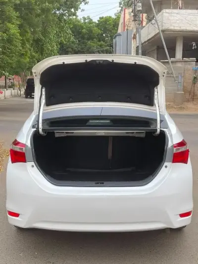 Altis Grande 1.8 hardtop 2014/2015 For Sale in Malir Cantt | Karachi Ads - photo 5