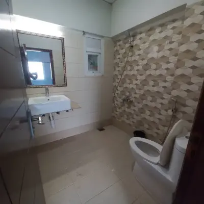 Apartment for Rent in DHA Phase 6 - photo 3