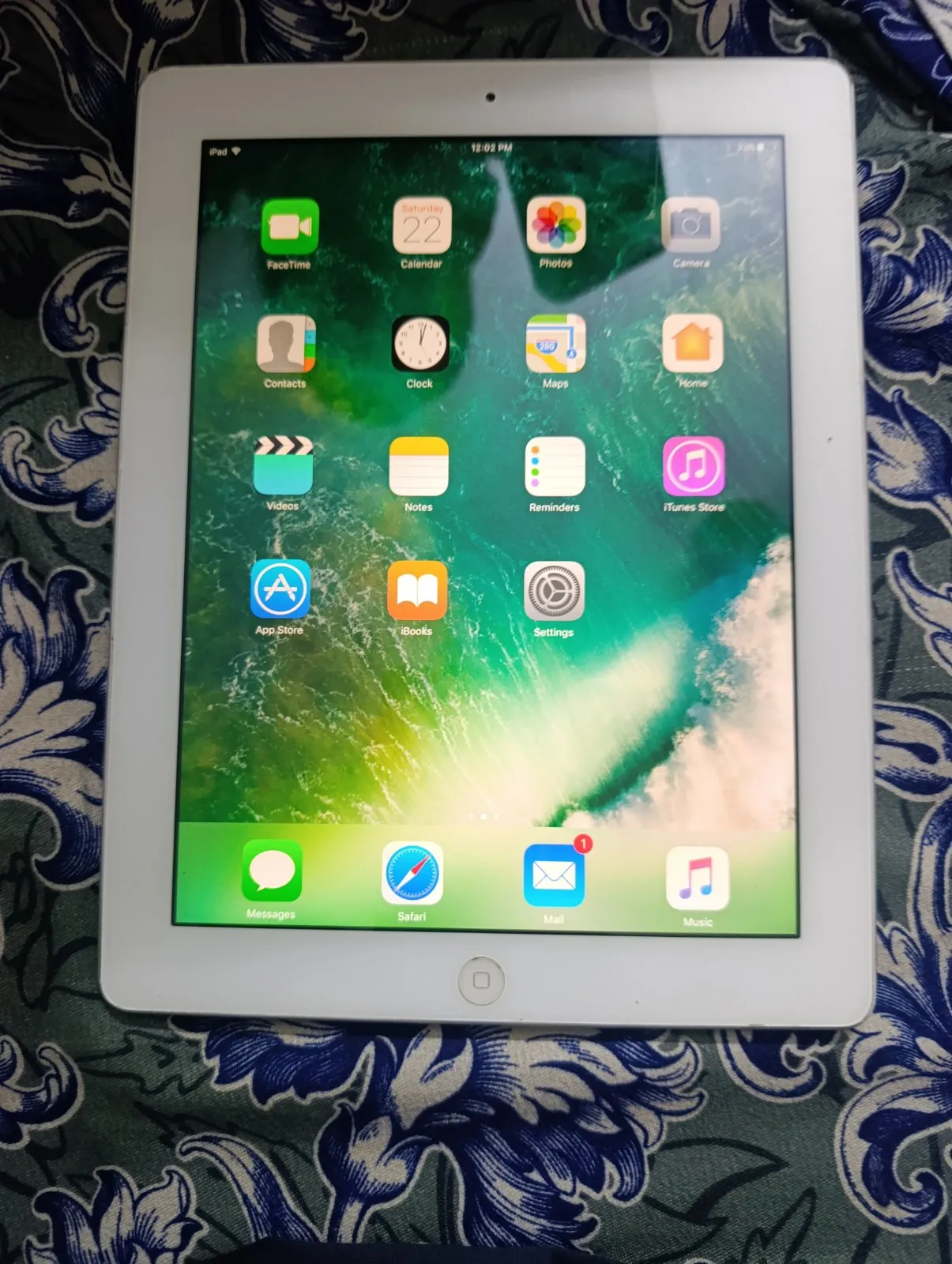 Apple IPad - photo 6