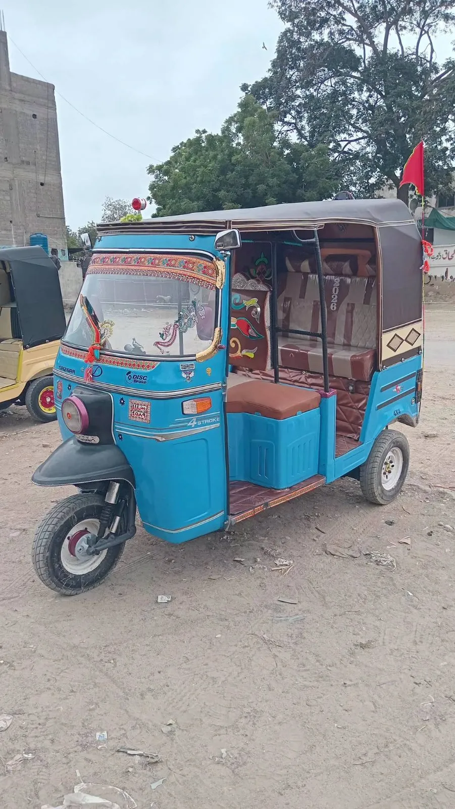 AUTO RICKSHAW 2022 MODEL SAZGAR For Sale in Gulistan-e-Jauhar | Karachi Ads - photo 3