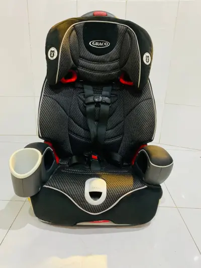 Baby graco car seat available For Sale in North Karachi | Karachi Ads