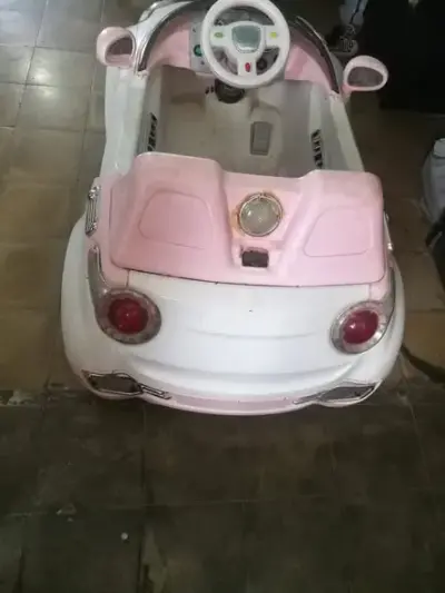 Battery operated kids toy car For Sale in Gulistan-e-Jauhar | Karachi Ads - photo 3