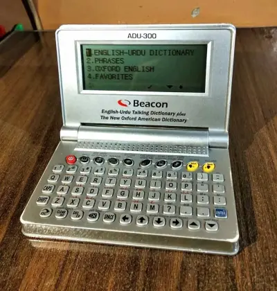 Beacon ADU-300 English-Urdu Talking Dictionary