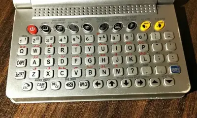 Beacon ADU-300 English-Urdu Talking Dictionary - photo 3