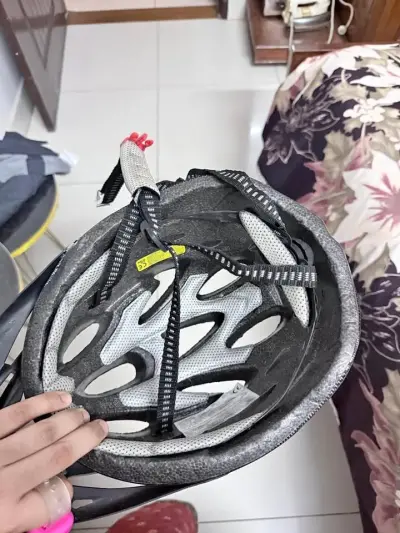 Bicycle helmets for boy and girl For Sale in Gulshan-e-Iqbal | Karachi Ads