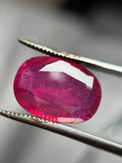 Big Size Ruby (Glass Filled) For Sale in Saddar | Karachi Ads