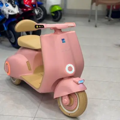 BIG SIZE VESPA SCOOTER FOR KIDS For Sale in Gulshan-e-Maymar | Karachi Ads