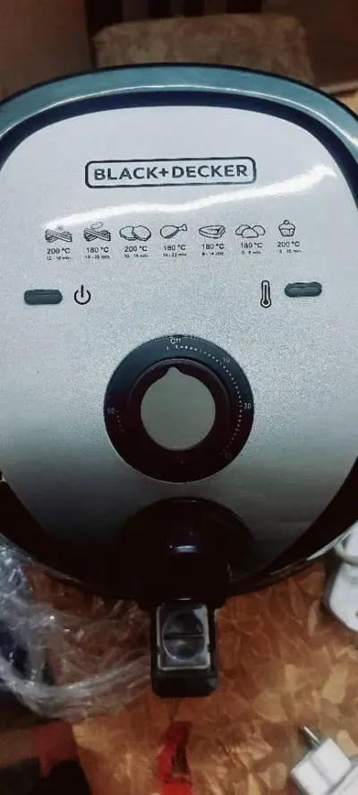 Black & Decker Air Fryer AF 200 for Sale in Gulistan-e-Jauhar, Karachi - photo 3