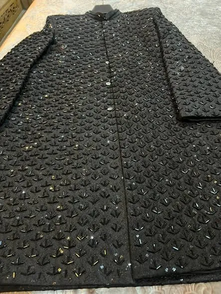 black sherwani new Condition For Sale in Shahra-e-Faisal | Karachi Ads - photo 1