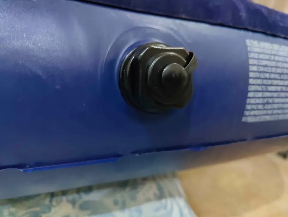 blue inflatable air mattress for camping For Sale in New Karachi | Karachi Ads - photo 1