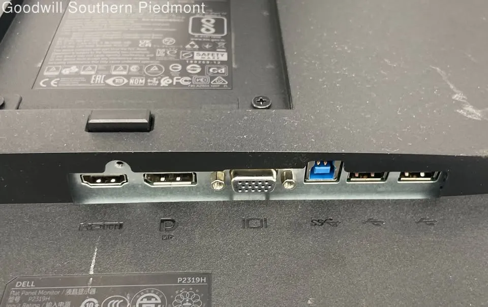 Borderless ! Dell 23" inch 1080 Full HD IPS LED For Sale in Bahadurabad, Karachi - photo 3