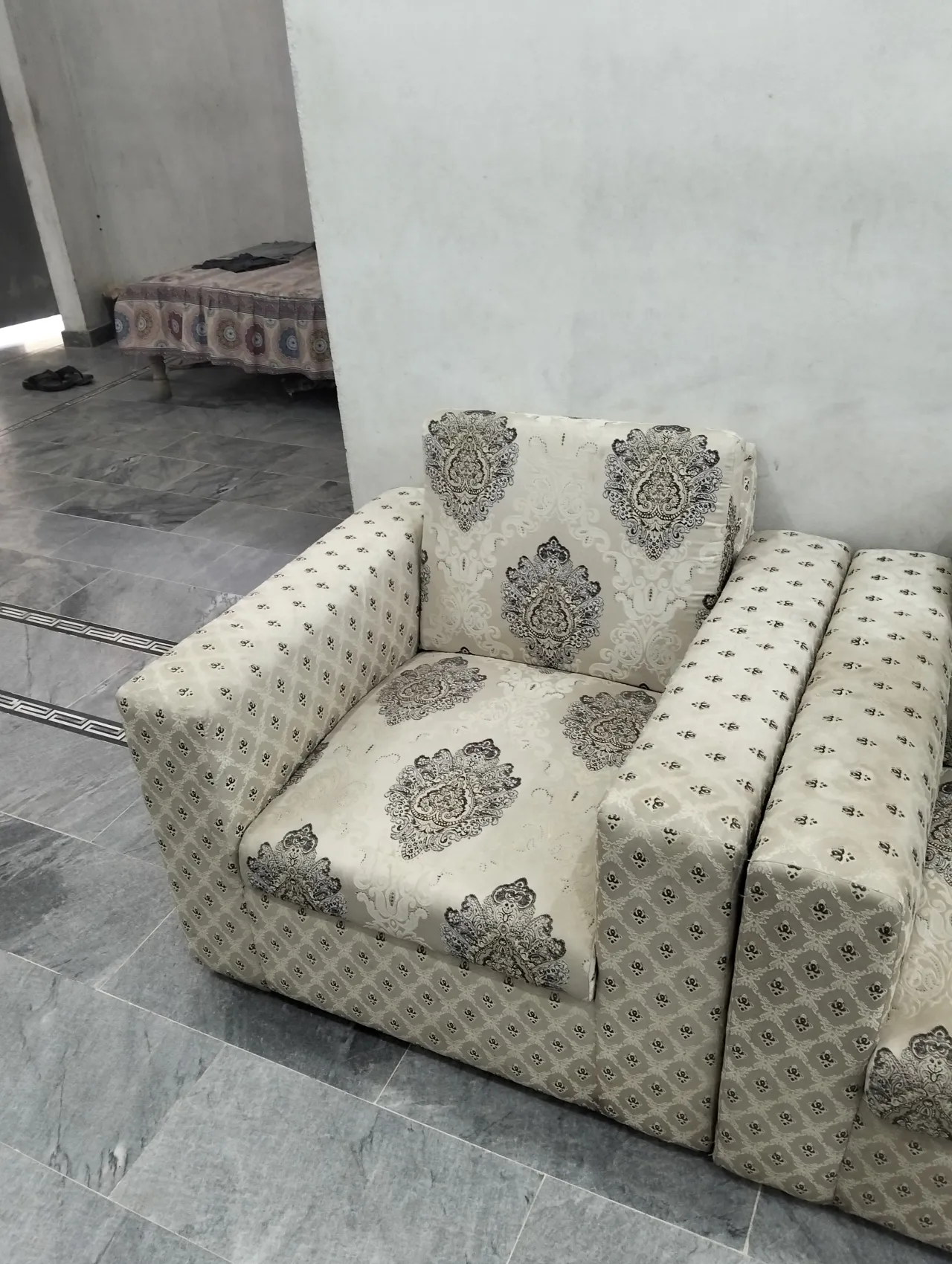Sofa For Sale in Future Colony | KarachiAds - photo 1