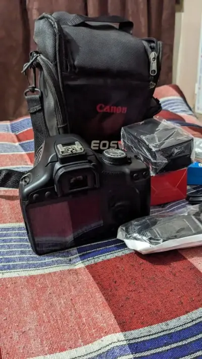 Canon EOS 500D DSLR Camera For Sale in Clifton, Karachi - photo 4