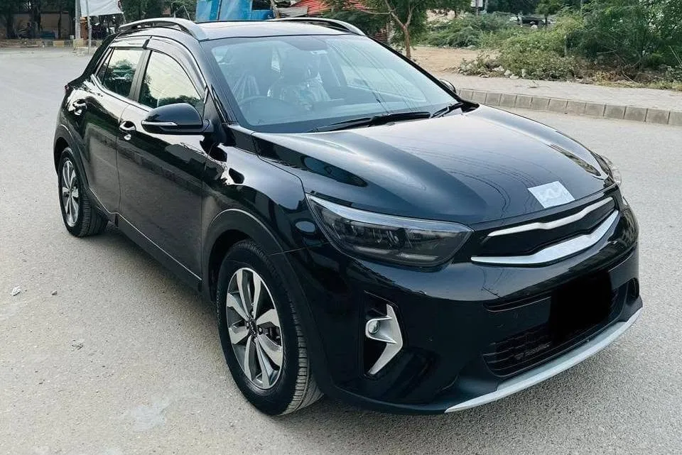 CAR AVAILABLE ON INSTALLMENT KIA Stonic Ex+ Full Option For Sale in Federal B Area | Karachi Ads - photo 3