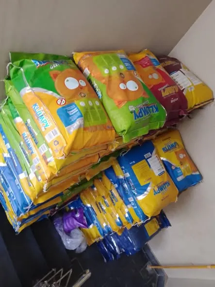 CAT FOODS For Sale in Gulistan-e-Jauhar | Karachi Ads - photo 1