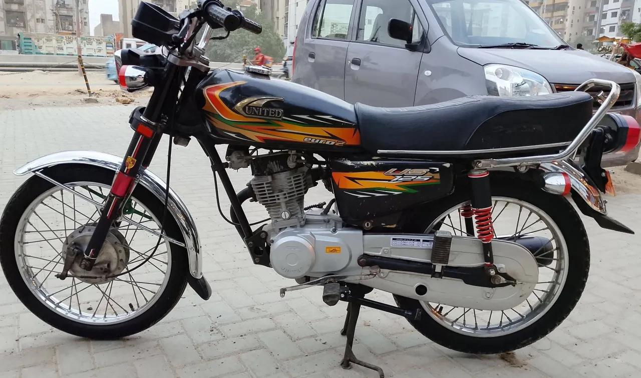 United 125 For Sale in Gulistan-e-Jauhar | Karachi Ads - photo 6
