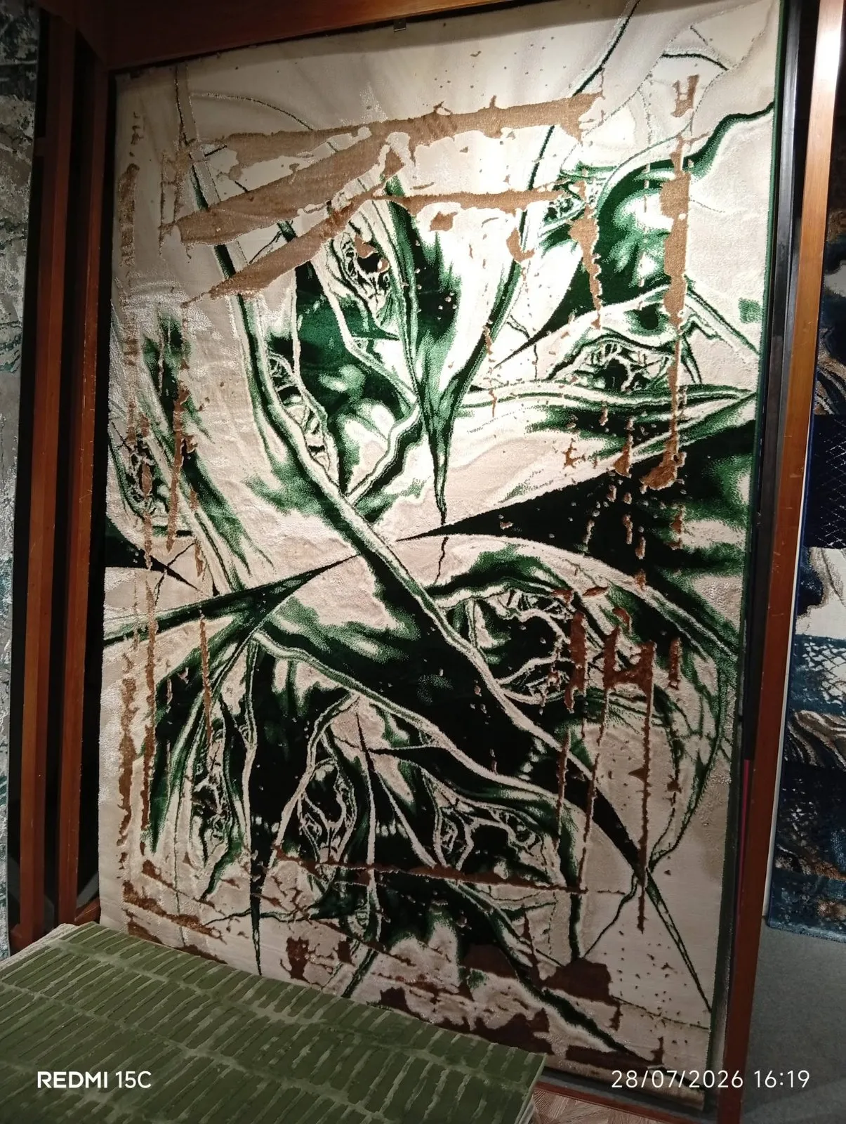 centre carpet & jaynamaz grass carpet - photo 2